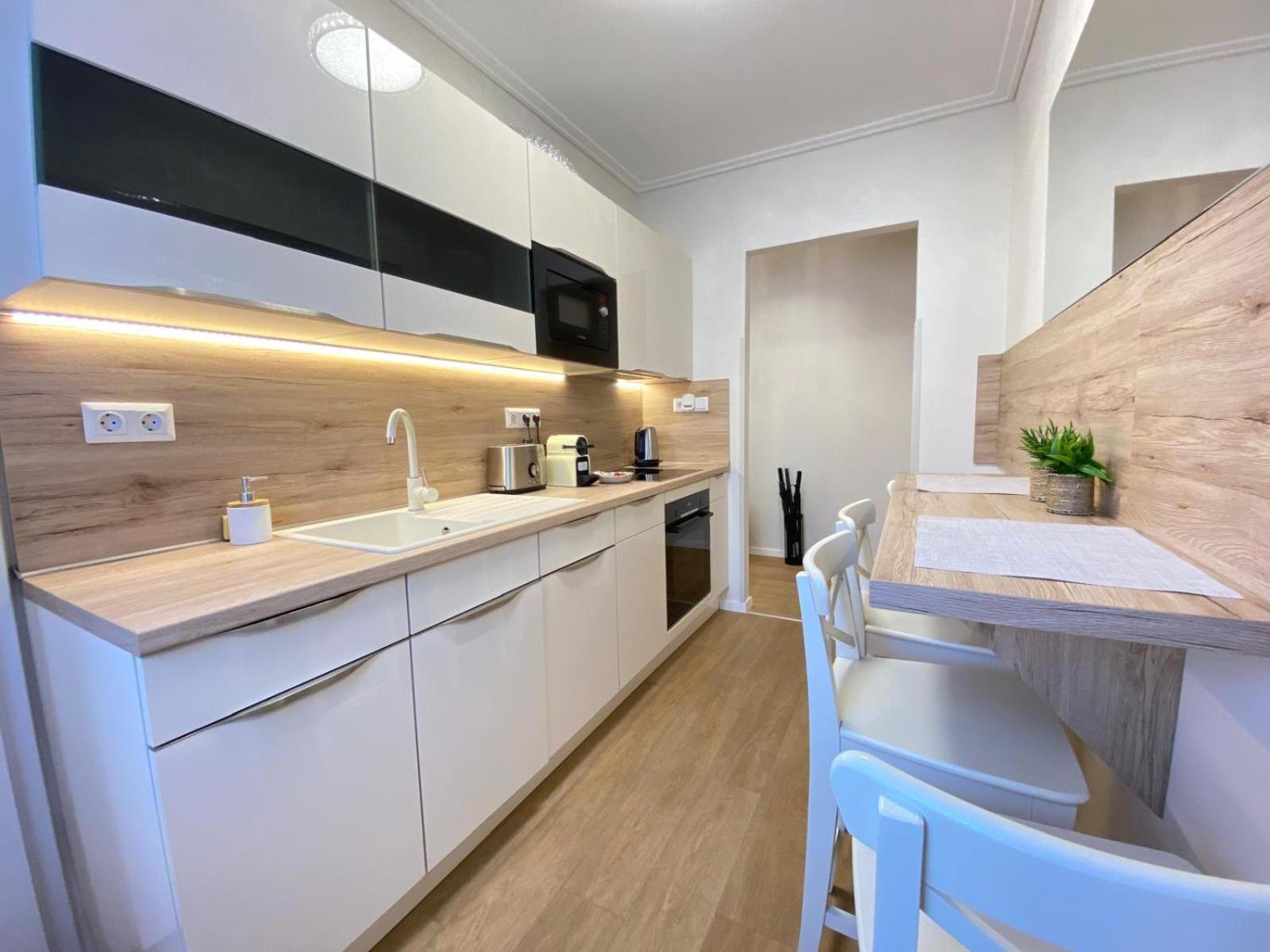 Absolut Citycenter Bestern דירה סגד